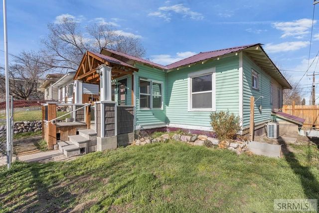 836 W Whitman, Pocatello, ID 83204