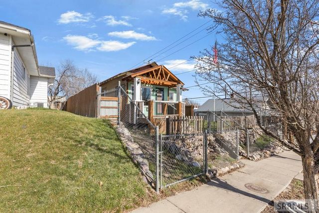 836 W Whitman, Pocatello, ID 83204