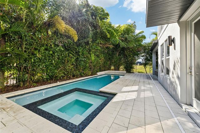 6054 BIMINI TWIST LOOP, Orlando, FL 32819