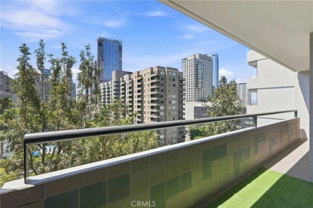 600 W 9th 910, Los Angeles, CA 90015