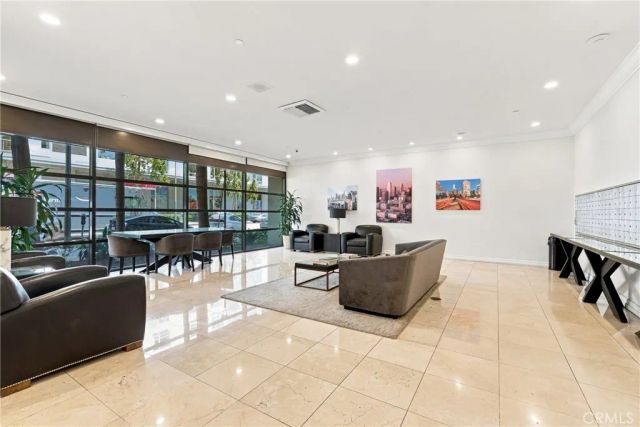 600 W 9th 910, Los Angeles, CA 90015