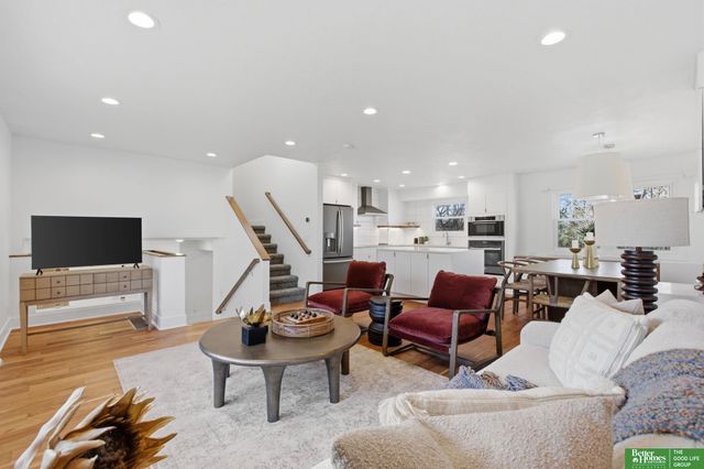 3618 Barretts Drive, Bellevue, NE 68147