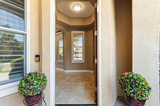 1700 Markdale Ln, Lincoln, CA 95648