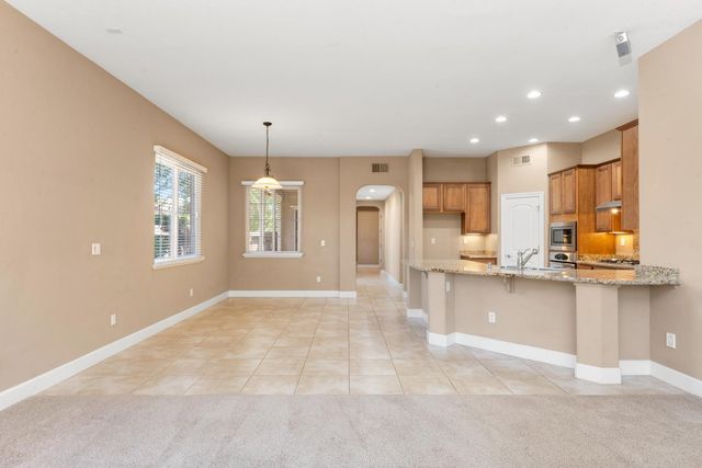 1700 Markdale Ln, Lincoln, CA 95648