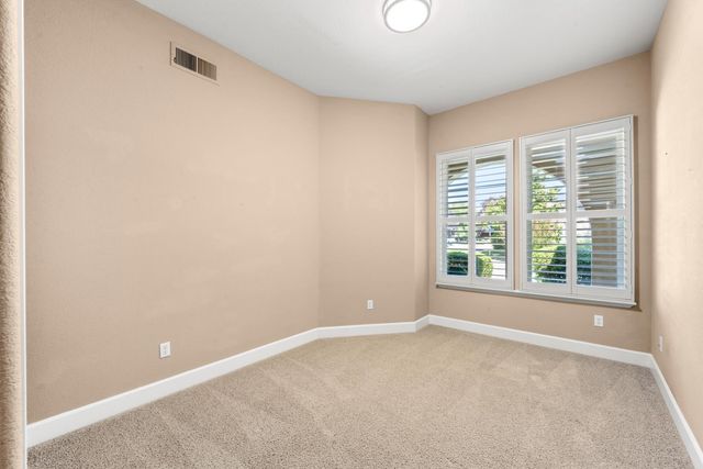 1700 Markdale Ln, Lincoln, CA 95648