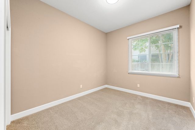 1700 Markdale Ln, Lincoln, CA 95648