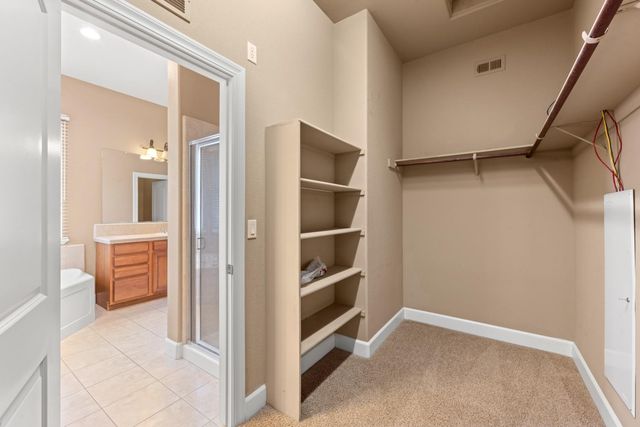 1700 Markdale Ln, Lincoln, CA 95648