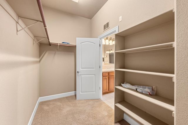 1700 Markdale Ln, Lincoln, CA 95648