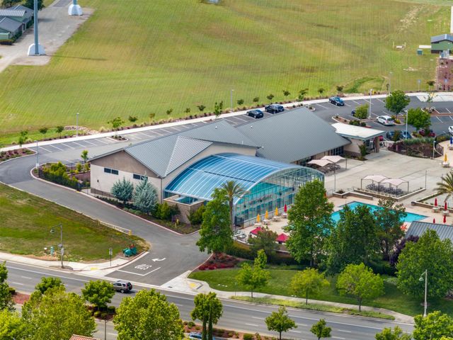 1700 Markdale Ln, Lincoln, CA 95648