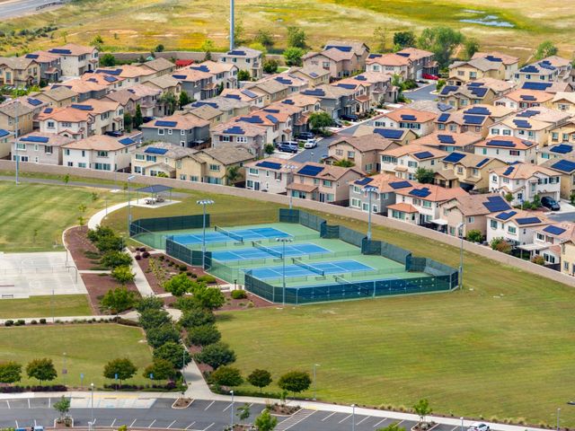 1700 Markdale Ln, Lincoln, CA 95648