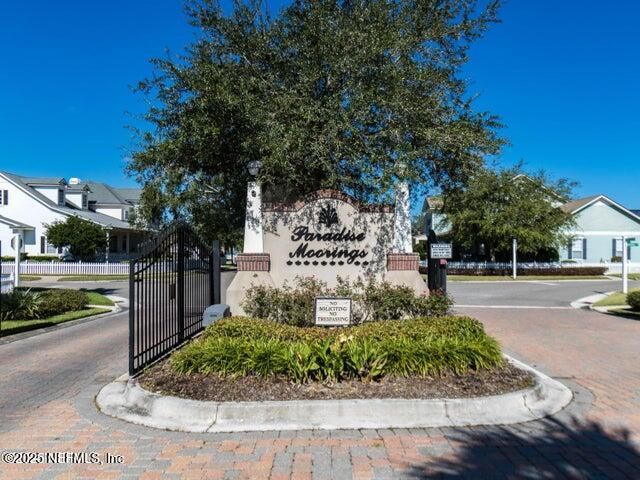 1867 PARADISE MOORINGS Boulevard, Middleburg, FL 32068