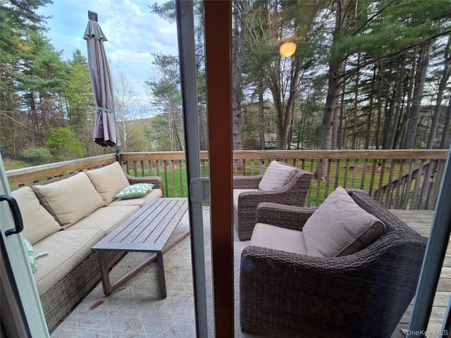 14 Andrew Paye Road, Pond Eddy, NY 12770