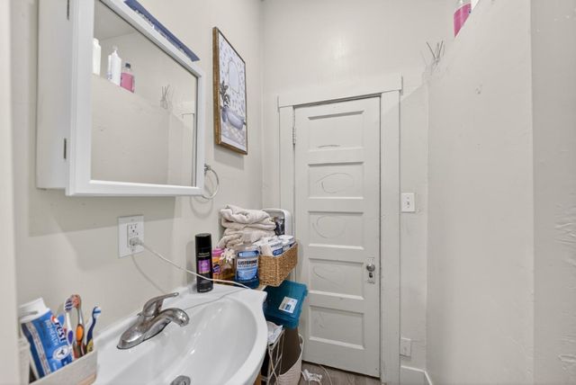 419 Barson Street, Santa Cruz, CA 95060