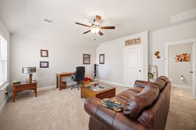 134 Water Garden Drive, Waxahachie, TX 75165
