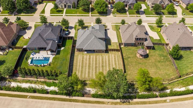 134 Water Garden Drive, Waxahachie, TX 75165