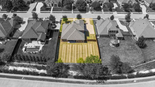 134 Water Garden Drive, Waxahachie, TX 75165
