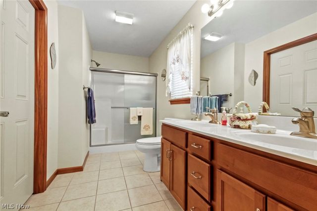 1186 Orchard Bend Drive, Salem, OH 44460