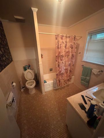 1807 W 32nd Ave, Pine Bluff, AR 71603