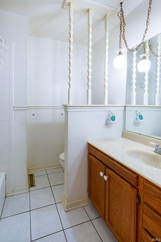 56044 Wynnewood Drive, Osceola, IN 46561