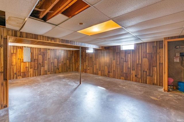 56044 Wynnewood Drive, Osceola, IN 46561