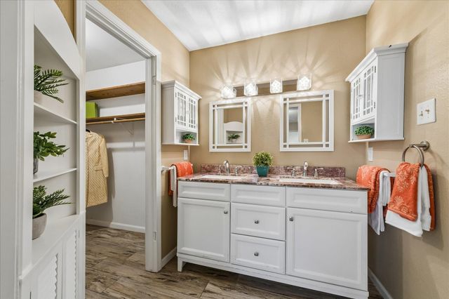 16427 Clearcrest Drive, Houston, TX 77059