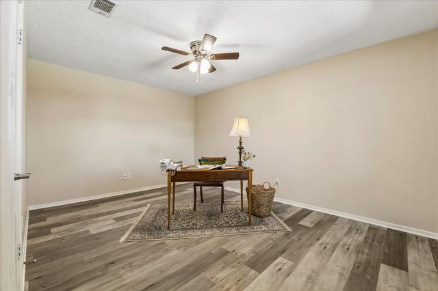 16427 Clearcrest Drive, Houston, TX 77059