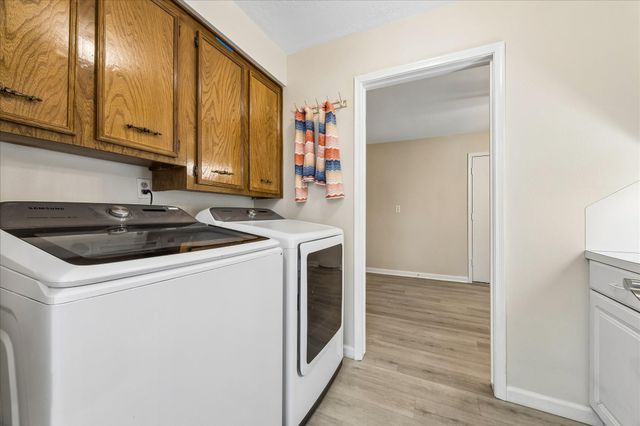 16427 Clearcrest Drive, Houston, TX 77059