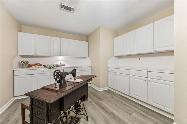 16427 Clearcrest Drive, Houston, TX 77059