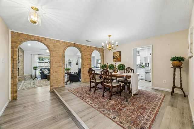 16427 Clearcrest Drive, Houston, TX 77059