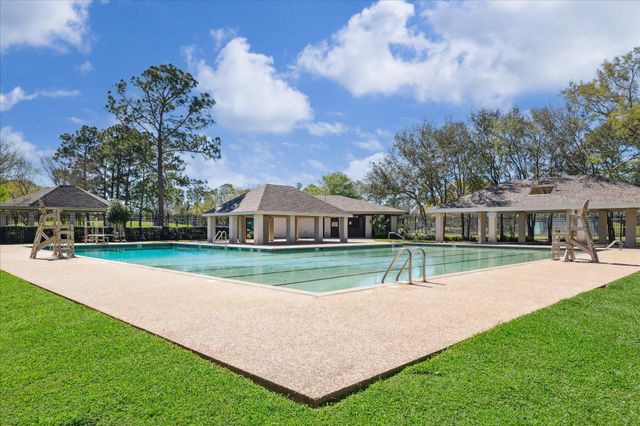 16427 Clearcrest Drive, Houston, TX 77059