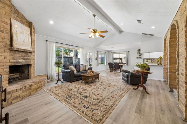 16427 Clearcrest Drive, Houston, TX 77059