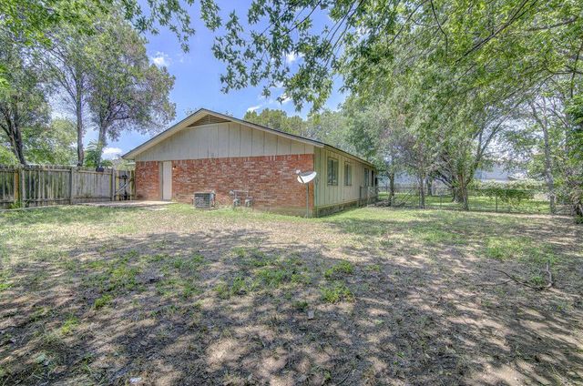 5301 Indio CIR B, Austin, TX 78745