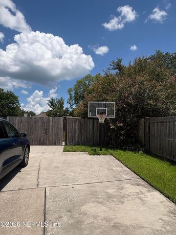 3201 FIRESIDE Drive, Middleburg, FL 32068