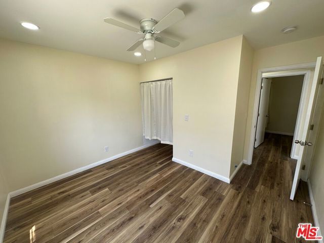 1715 W 64th Street, Los Angeles, CA 90047