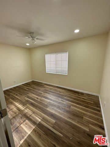 1715 W 64th Street, Los Angeles, CA 90047