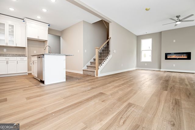 123 Duck Walk Way, Hogansville, GA 30230