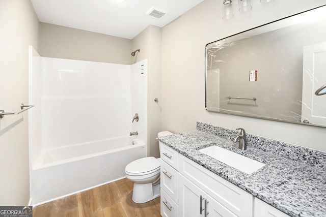 123 Duck Walk Way, Hogansville, GA 30230