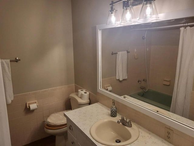 42 thompson, Clarksville, AR 72830