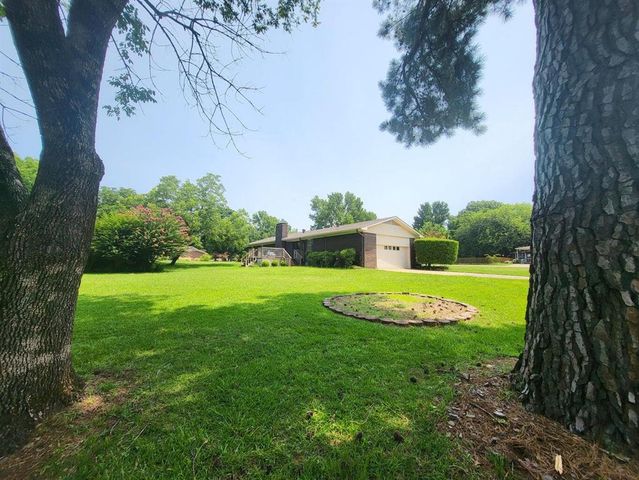 42 thompson, Clarksville, AR 72830