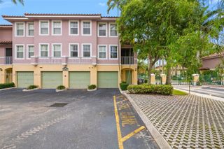 6722 W Sample Rd 6722, Coral Springs, FL 33067