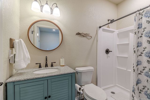 105 Windcliff, New Braunfels, TX 78132