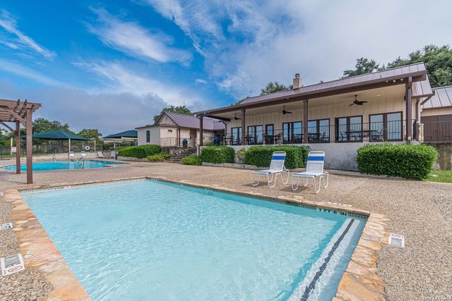 105 Windcliff, New Braunfels, TX 78132