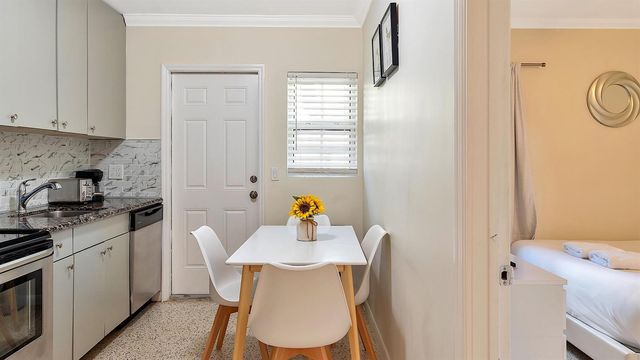 802 N J Street, Lake Worth Beach, FL 33460