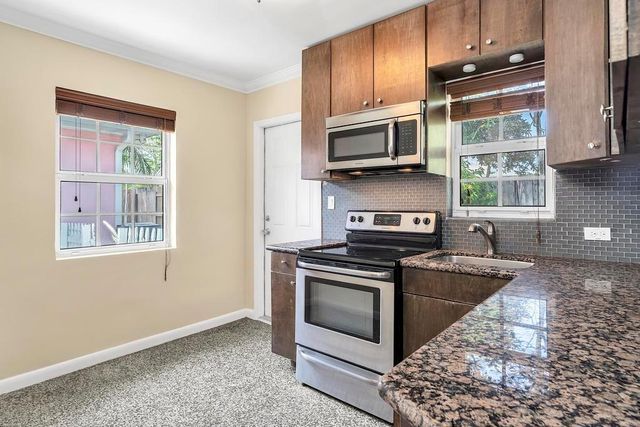 802 N J Street, Lake Worth Beach, FL 33460