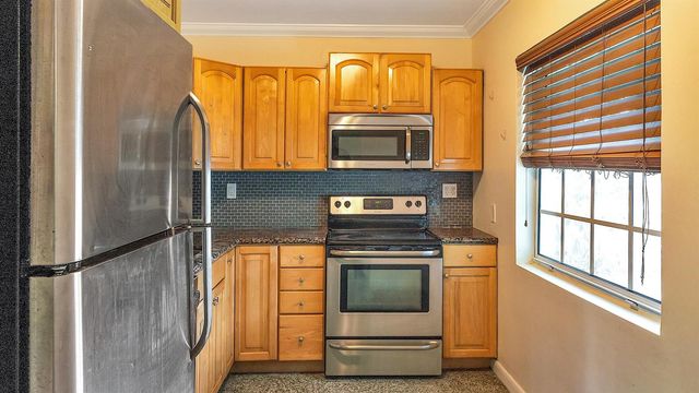 802 N J Street, Lake Worth Beach, FL 33460