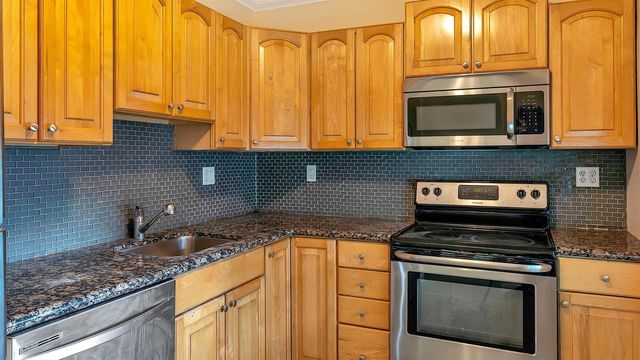 802 N J Street, Lake Worth Beach, FL 33460