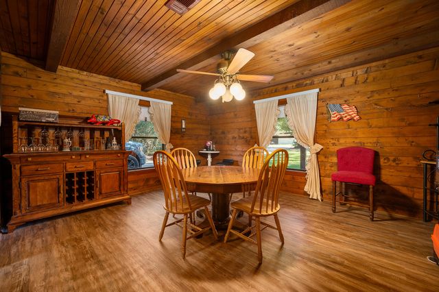 121 Calvin St, Anacoco, LA 71403