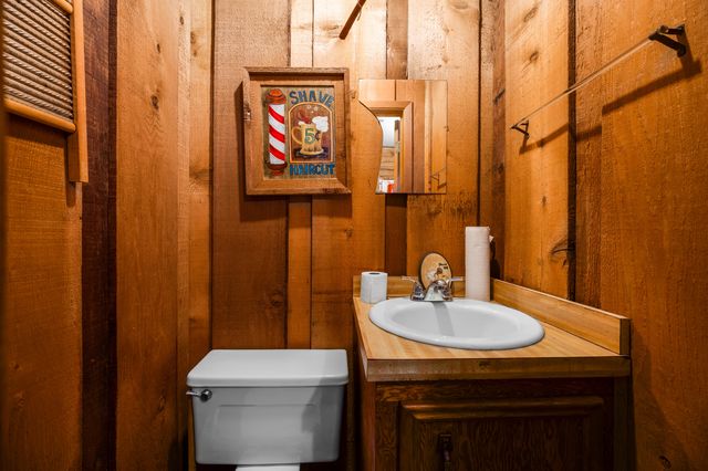 121 Calvin St, Anacoco, LA 71403