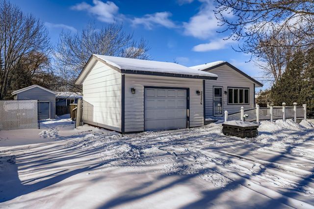 23376 Ambassador Boulevard NW, Saint Francis, MN 55070