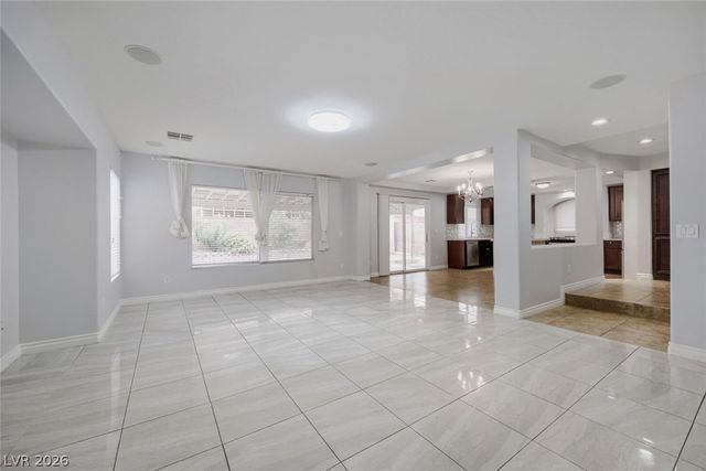 6615 West Camero Avenue, Las Vegas, NV 89139